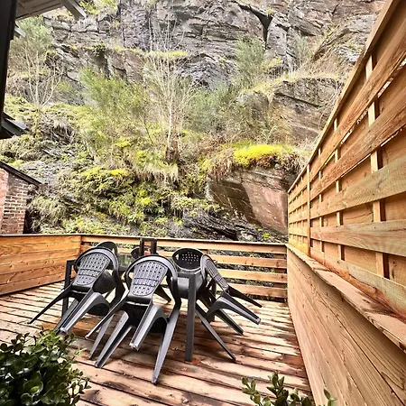 Le Coin Rocheux Nyaraló La-Roche-en-Ardenne
